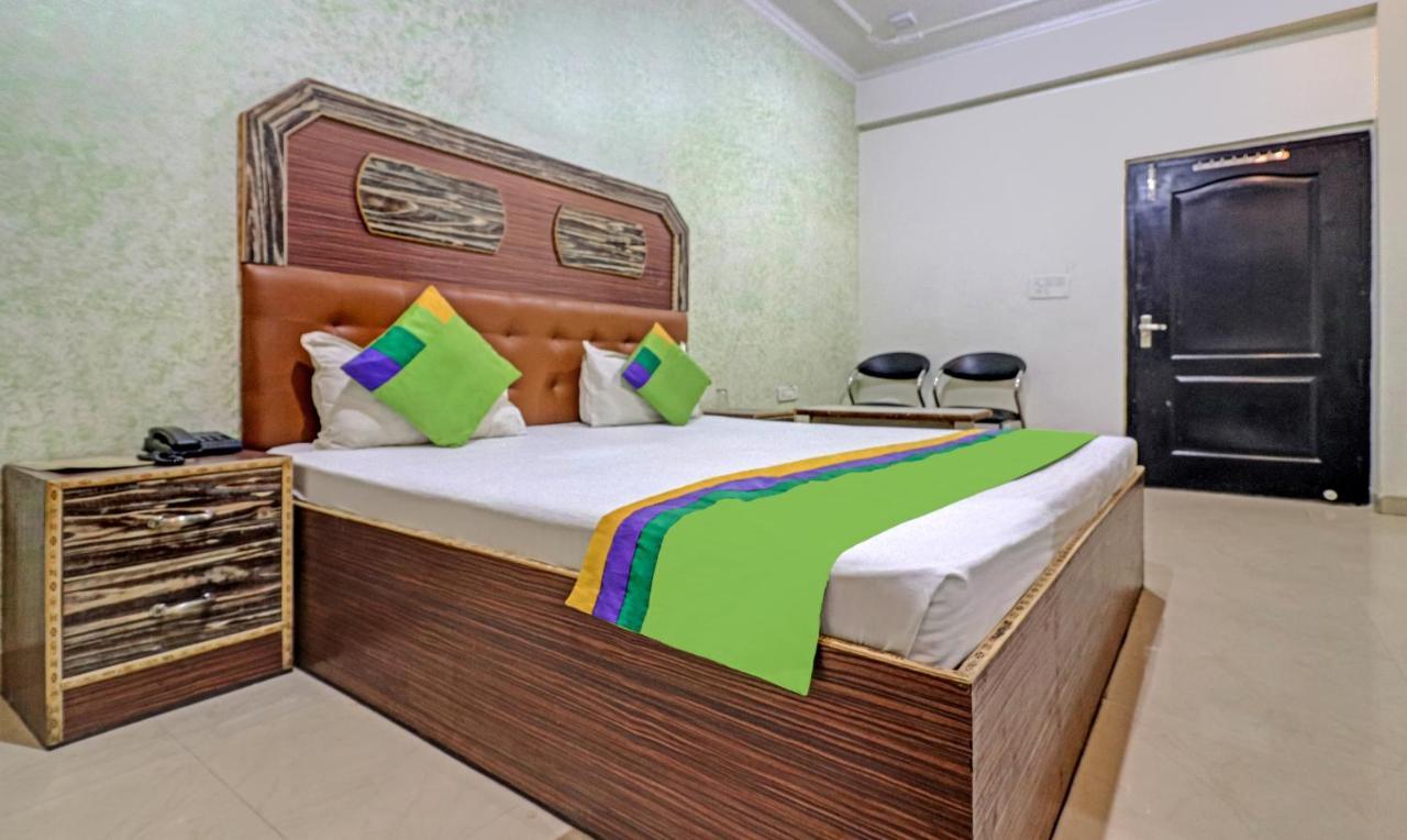 Treebo Trend Radha Palace Mathura Zewnętrze zdjęcie